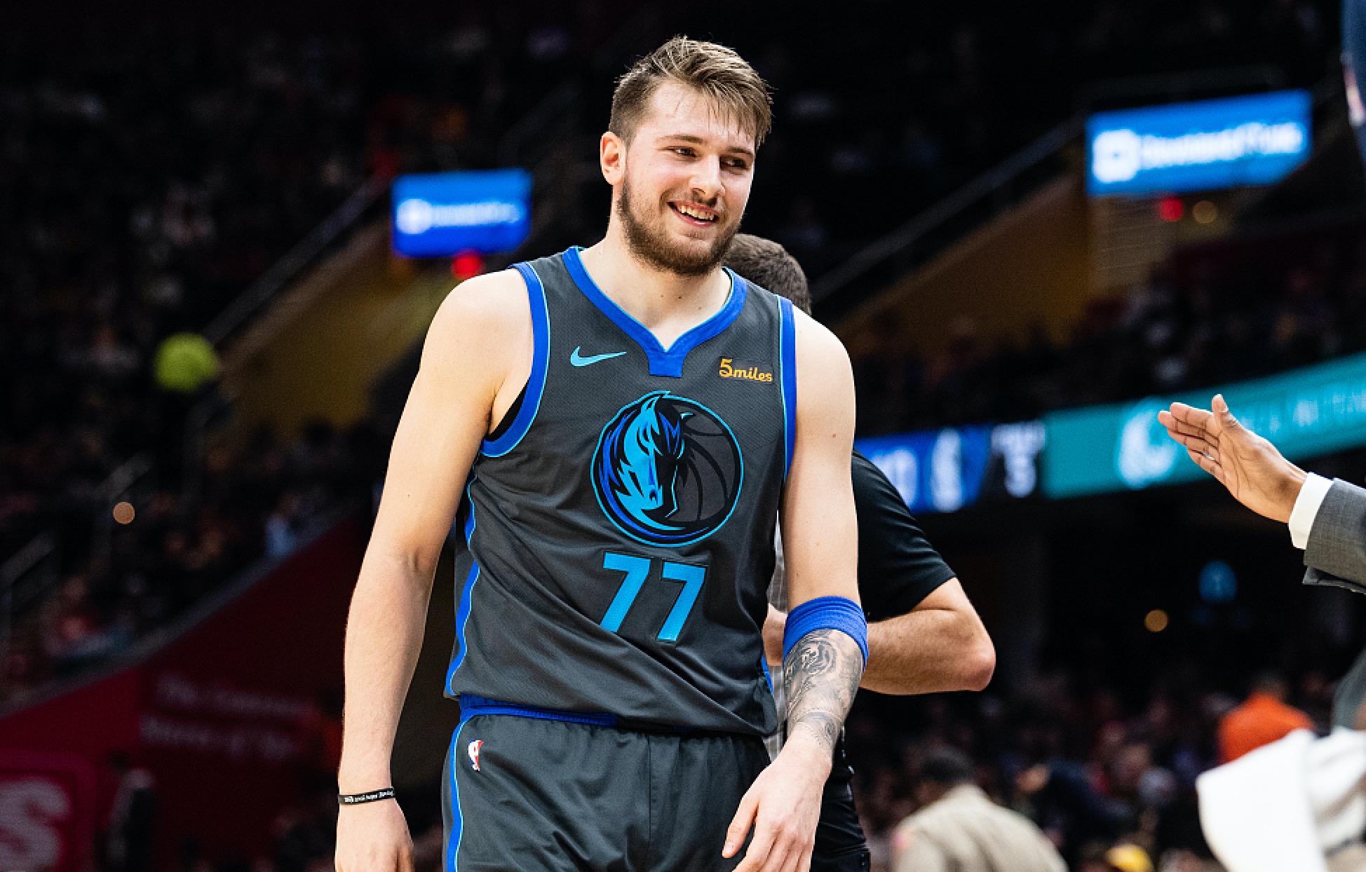 乱象的坚定 乱象的坚定