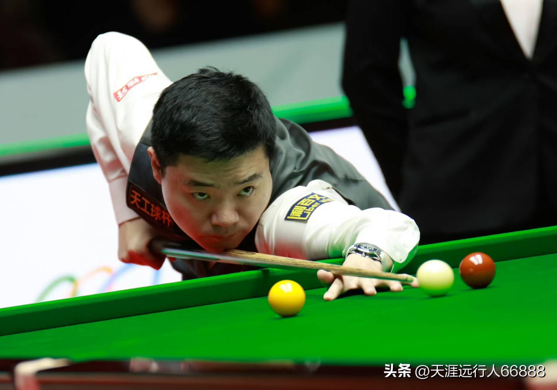 基自拜仁慕 基自拜仁慕