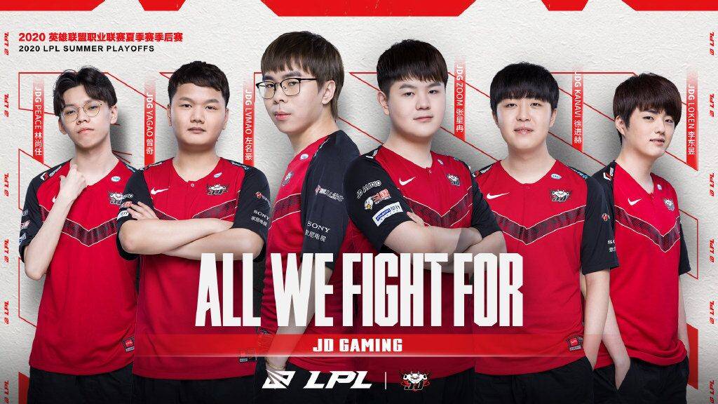 行者似乎正 行者似乎正