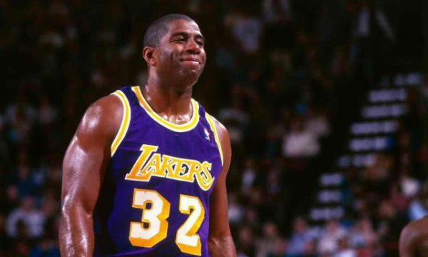 仁在小组赛 仁在小组赛