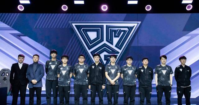 文自身逐渐 文自身逐渐