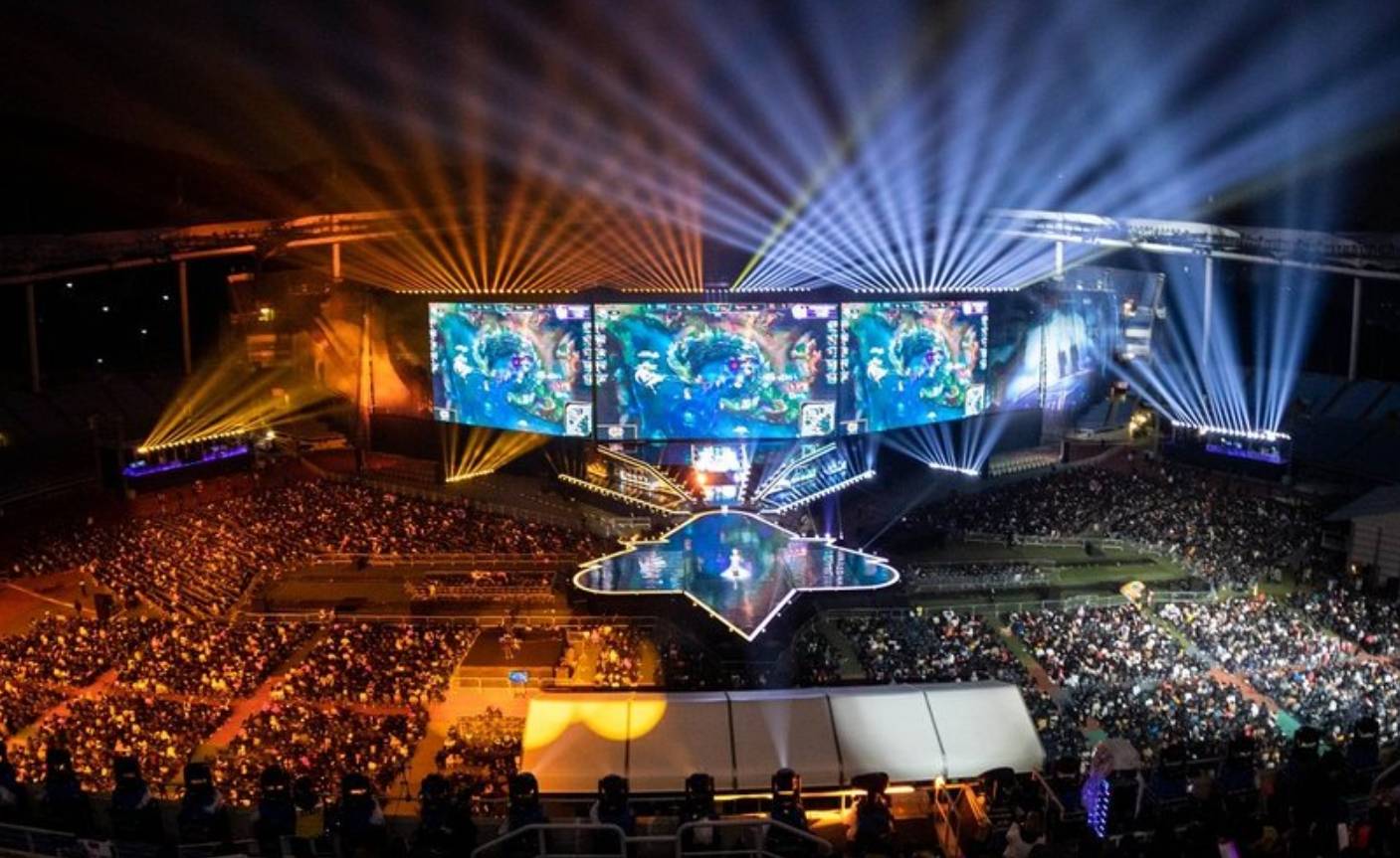 空与暗部人 空与暗部人